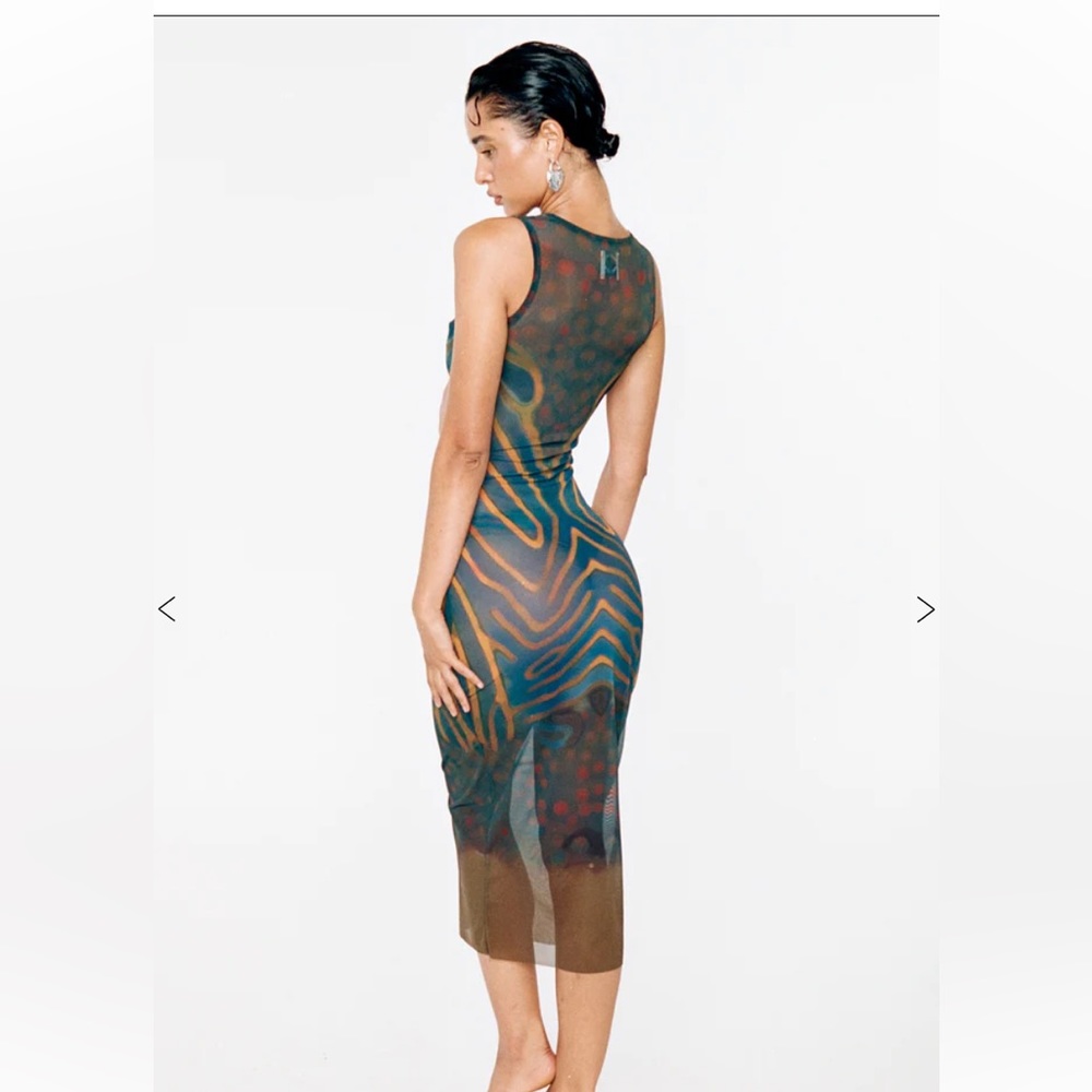 With Jéan Paloma Fushi Dress Large (NEVER BEEN WORN OR USED)